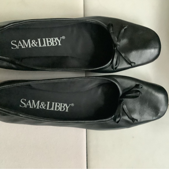 Sam & Libby Classic Black Flats with Bow - Picture 7 of 7